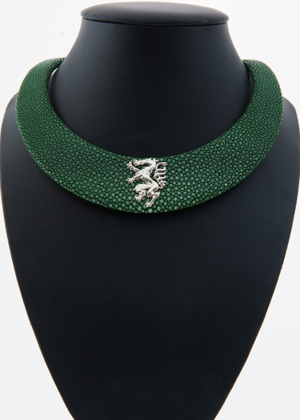 Rochenleder Collier mit steirischem Panther